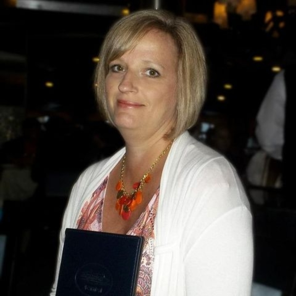 Meet your Posher, Lori
